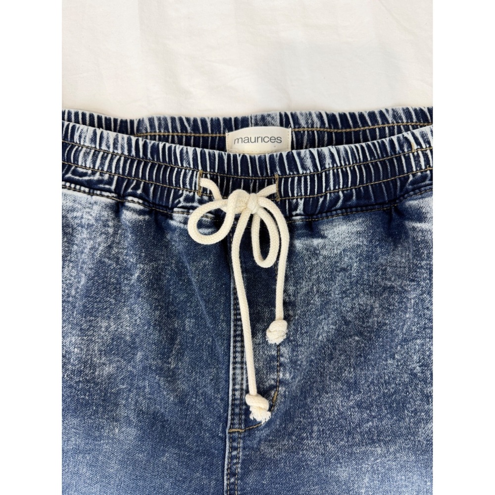 Maurices Jeans Women's L High Rise Wide Leg Pull On Acid Wash Side Stripe
